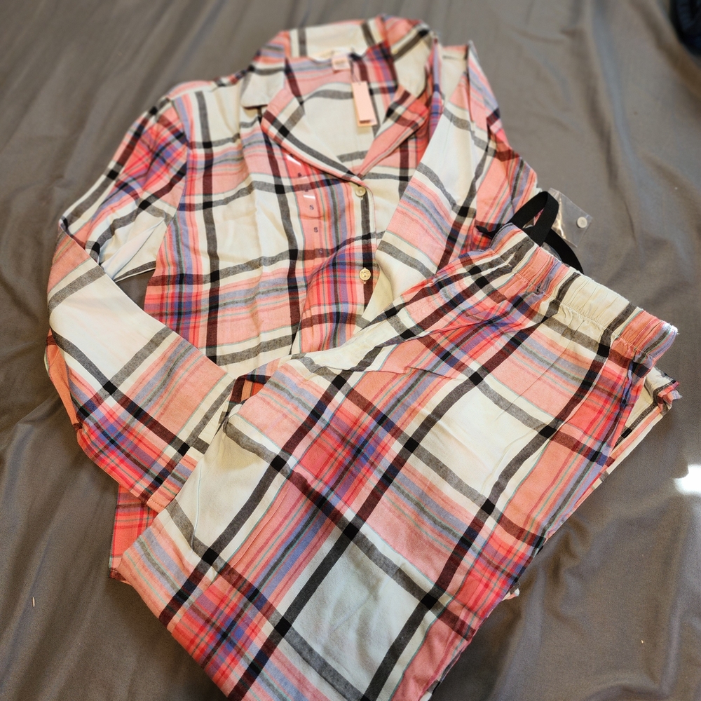 Victoria's Secret Red and White Plaid Pajama Set